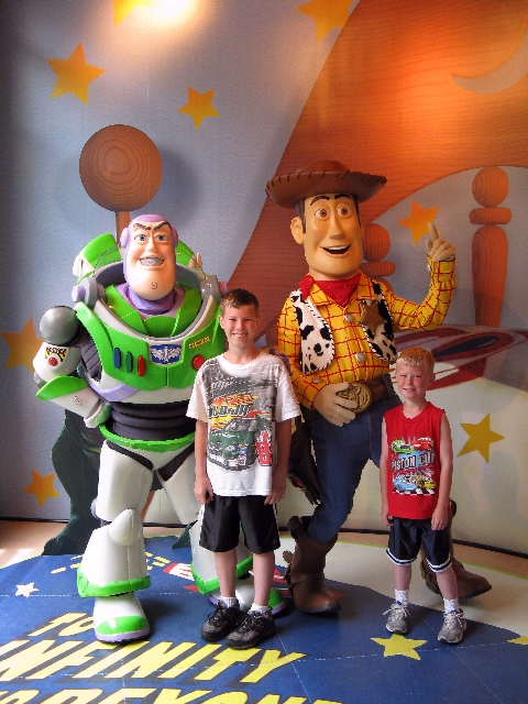 Buzz Lightyear and Woody